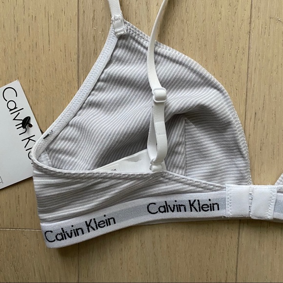 Calvin Klein Triangle Bralette - Picture 3 of 7